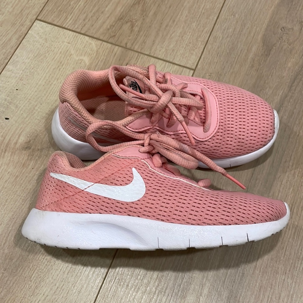 Girls Pink Nike Athletic Shoes